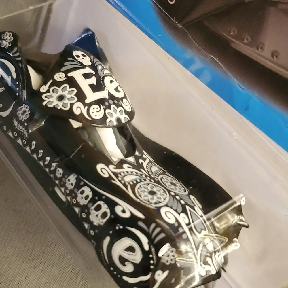 Hot‎ Wheels